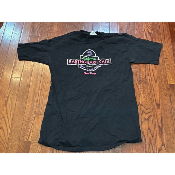 Vintage Earthquake Cafe Puff‎ Paint Shirt XL Made In USA - Picture 1 of 5